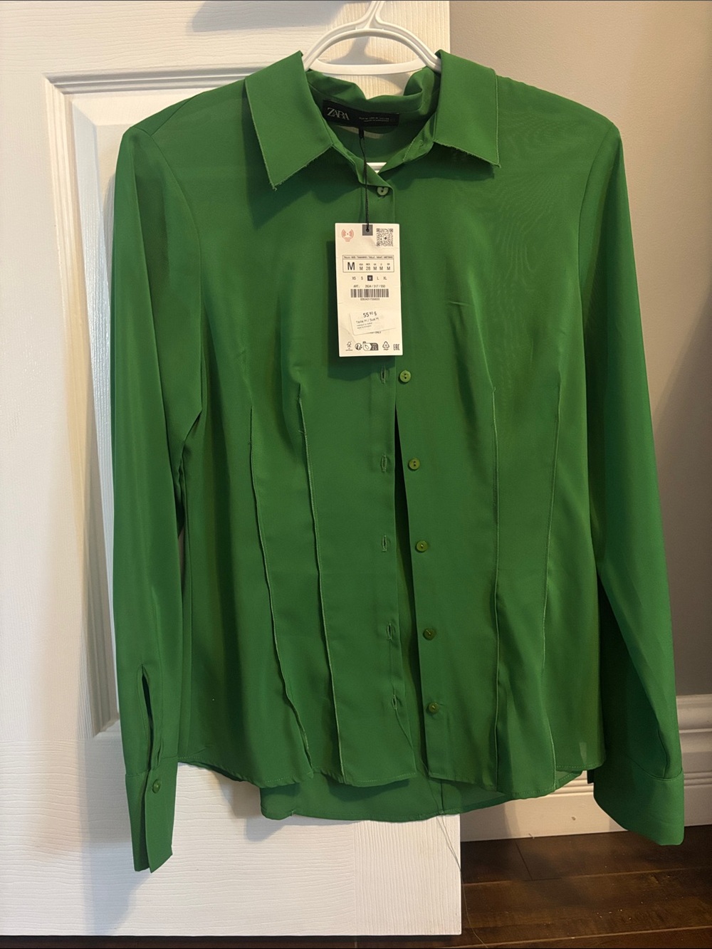 Zara women’s Emerald Green Long-Sleeve Dress Shirt